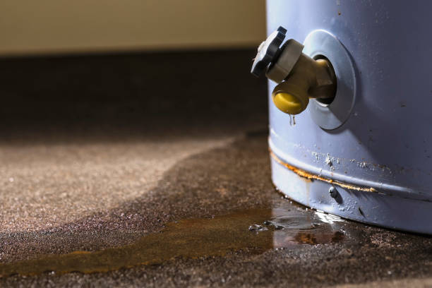 Best Sewage cleanup and water damage restoration  in Santa Ana, CA