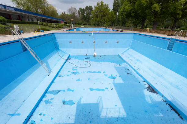 Best Emergency water damage restoration  in Santa Ana, CA
